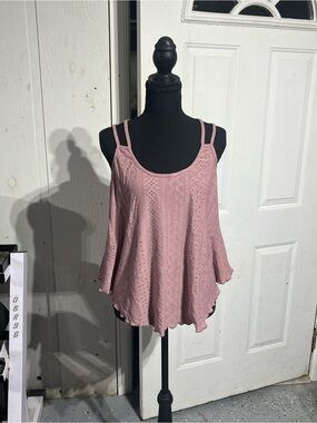 Women’s mauve Eyelet Cold-Shoulder Tank Top
